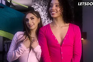 Sneaky Butt Flap Tent Fucking - porn video