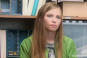 Cute Petite Blonde Got Caught Stealing - porn video