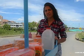 Gaviria, Charles Gomez - Latina Andrea Gaviria Sucking Cock On Her Knees - porn video