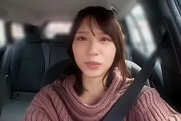 Nanami Ogura's tension is released and she becomes free to follow her desires. - porn video