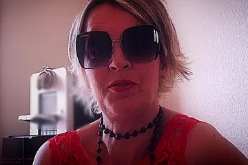 Oh Fuck Slutty !! Stepmom Loves Anal Sex Her Husband No, She Tries To See If Her Stepson Wants Try ? - porn video