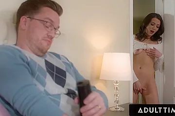 Natalie Brooks And Kyle Mason - Natalie Offers Pussy To Stepdad For Taboo Fuck! - porn video