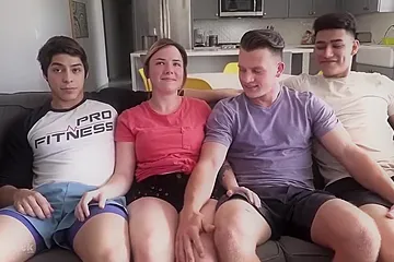 Crazy Teen 4some As Mming - Monica Scott (18+) - porn video