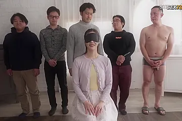 Guess Who Is The Husband With A Blindfolded Deep Kiss! If You Get It Wrong, Youll Be Immediately Fucked With A Big Dick! - porn video