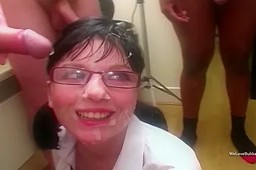 Nerd Teen Jessica Comes For Her First (18+) - porn video