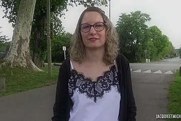 Dominique - Dominique, 40ans, Preparatrice En Parfumerie ! - porn video